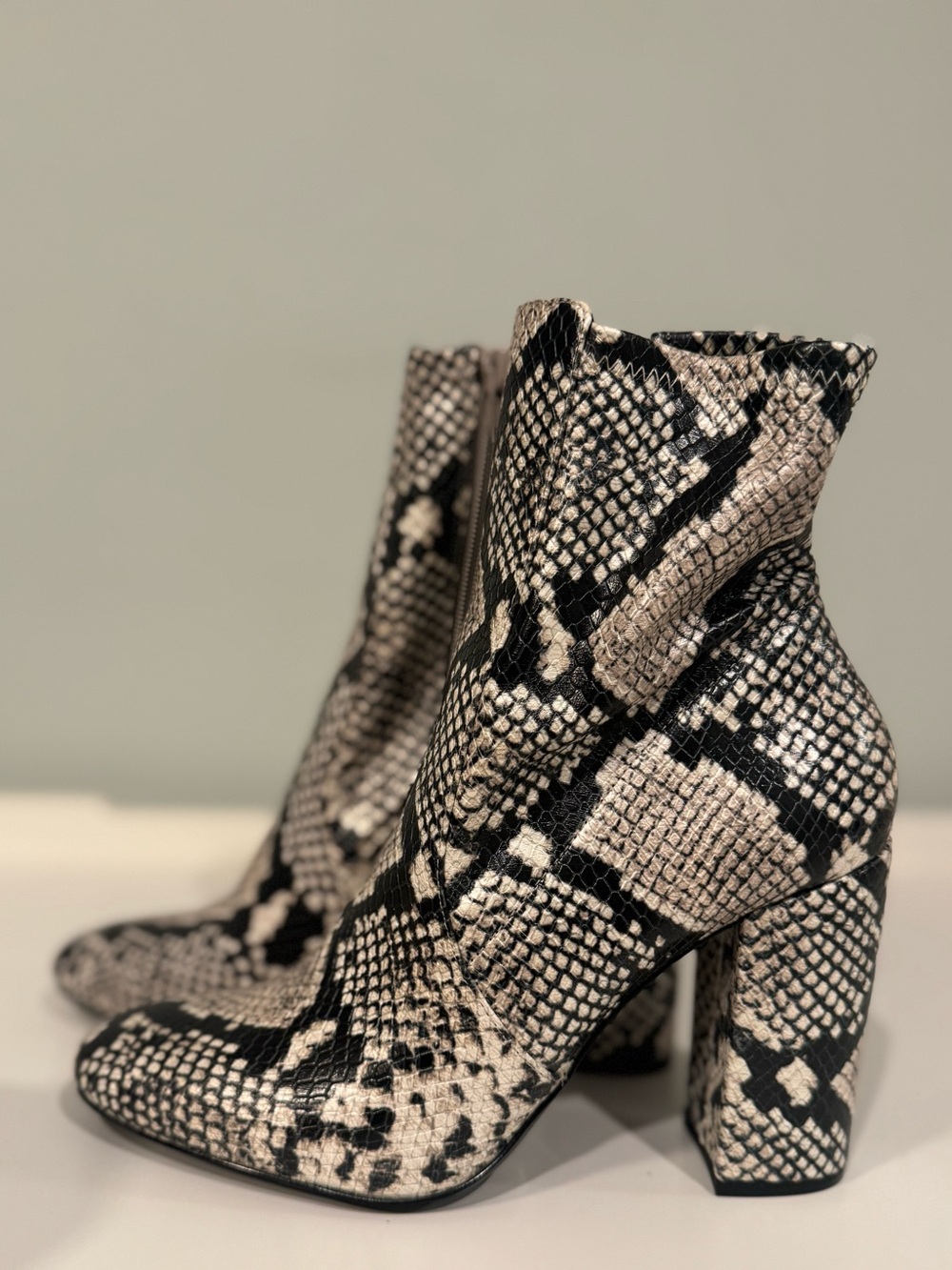 ALDO Aurella Snake Print Ankle Boots Block Heel Size 8